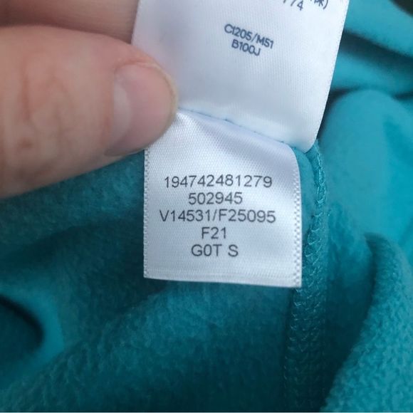 Lands End Lightweight 1/4 Zip Fleece Pullover - Picture 15 of 15